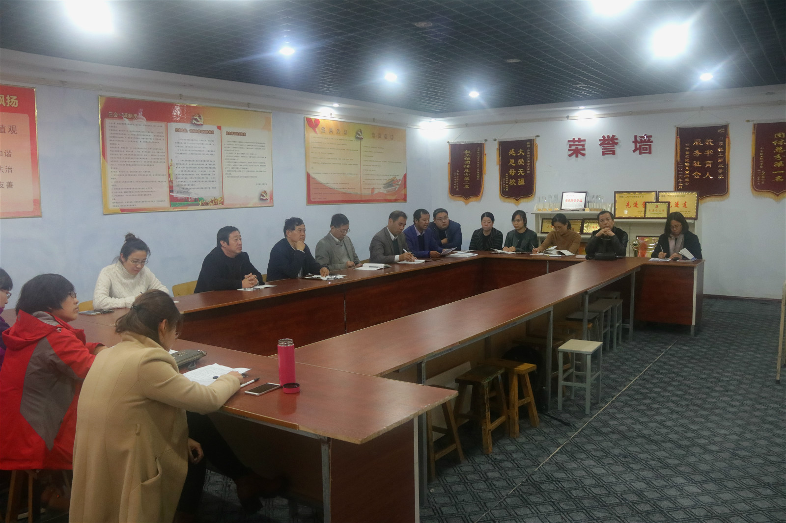 学院举办爱国主义教育教学专题研讨活动