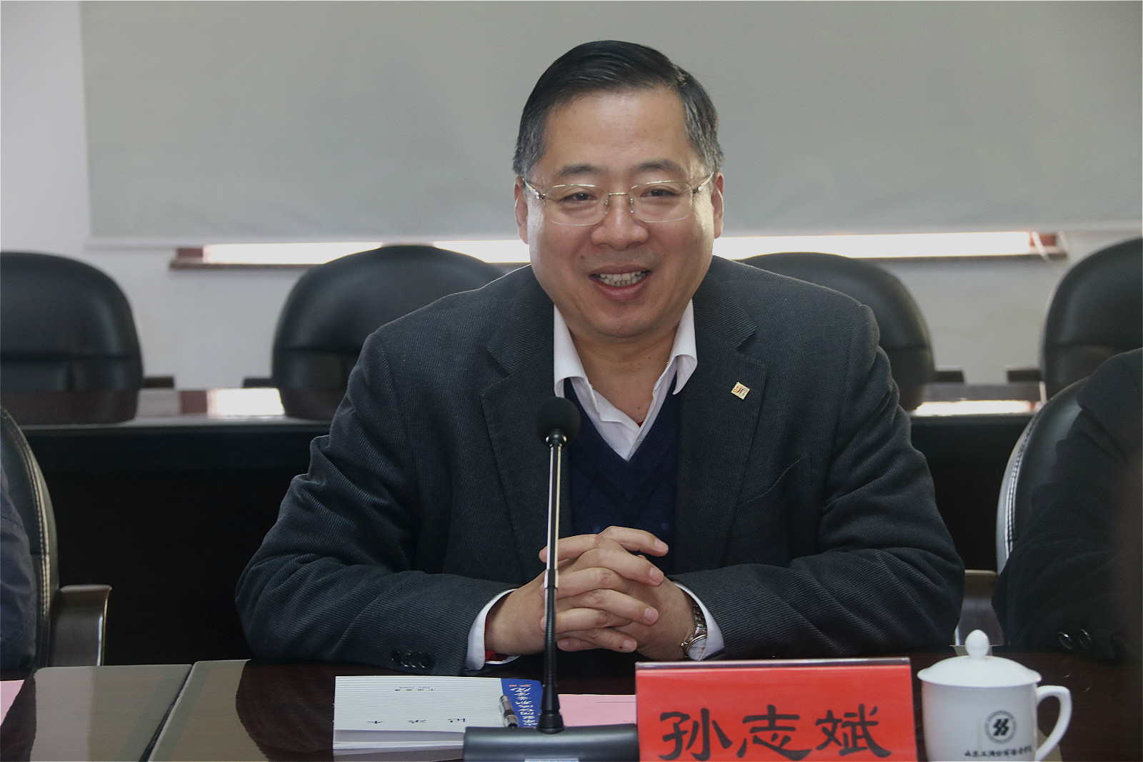 市委高校工委、市高教办安全稳定工作督查组来我院进行工作督查